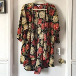 LulaRoe Lindsay kimono sz M